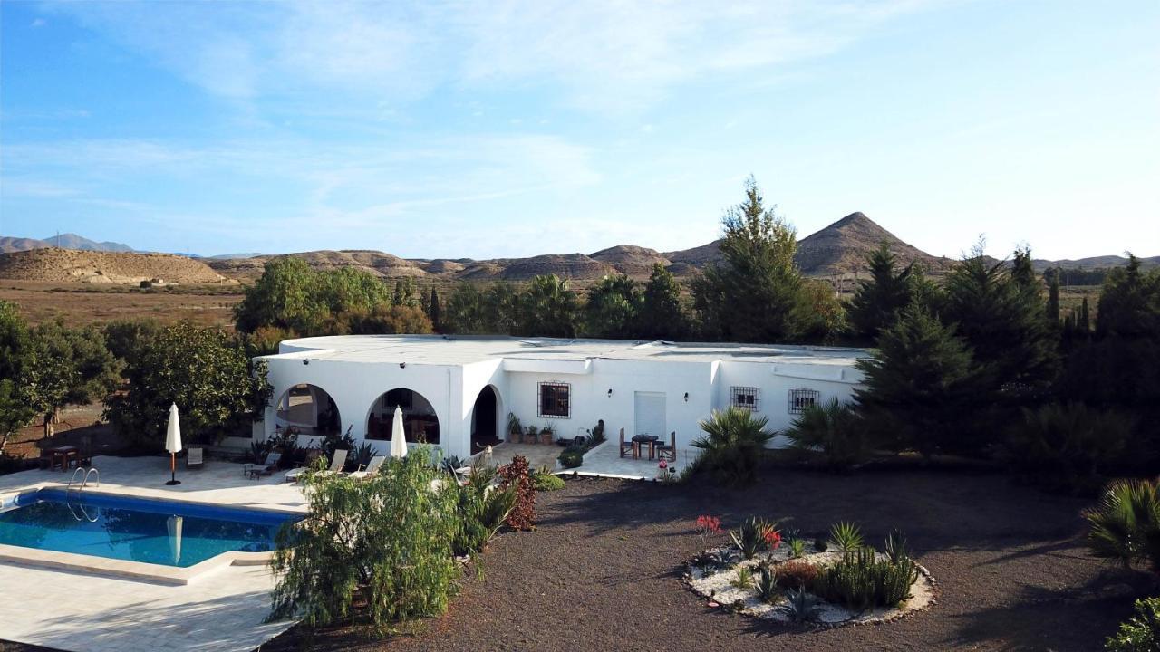 Cortijo Oro Verde B&B Табернас Екстериор снимка